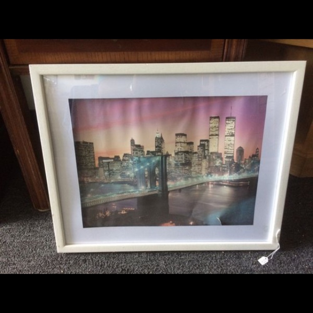 21x18 framed twin towers print memorabilia